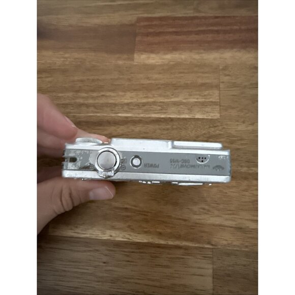 Sony Cyber-Shot DSC-W55 7.2Mp Digital Camera w/3X Zoom [Parts/Repair] AS IS - Picture 6 of 11